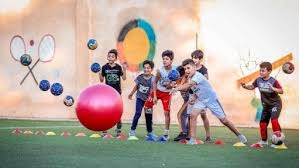 大莫里斯：东契奇这种球星是不能碰的，施罗德肯定动手打人了