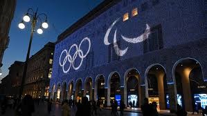 世锦赛“三金王”丹吉努：冰上大鹏展翅向米兰